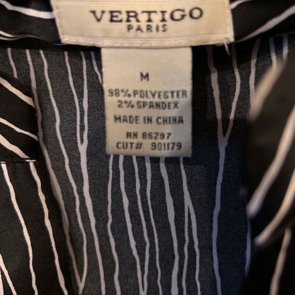 Vertigo Paris Striation  Plunge Neckline Blouse Elastic Waist & Sleeves Med - Picture 7 of 9